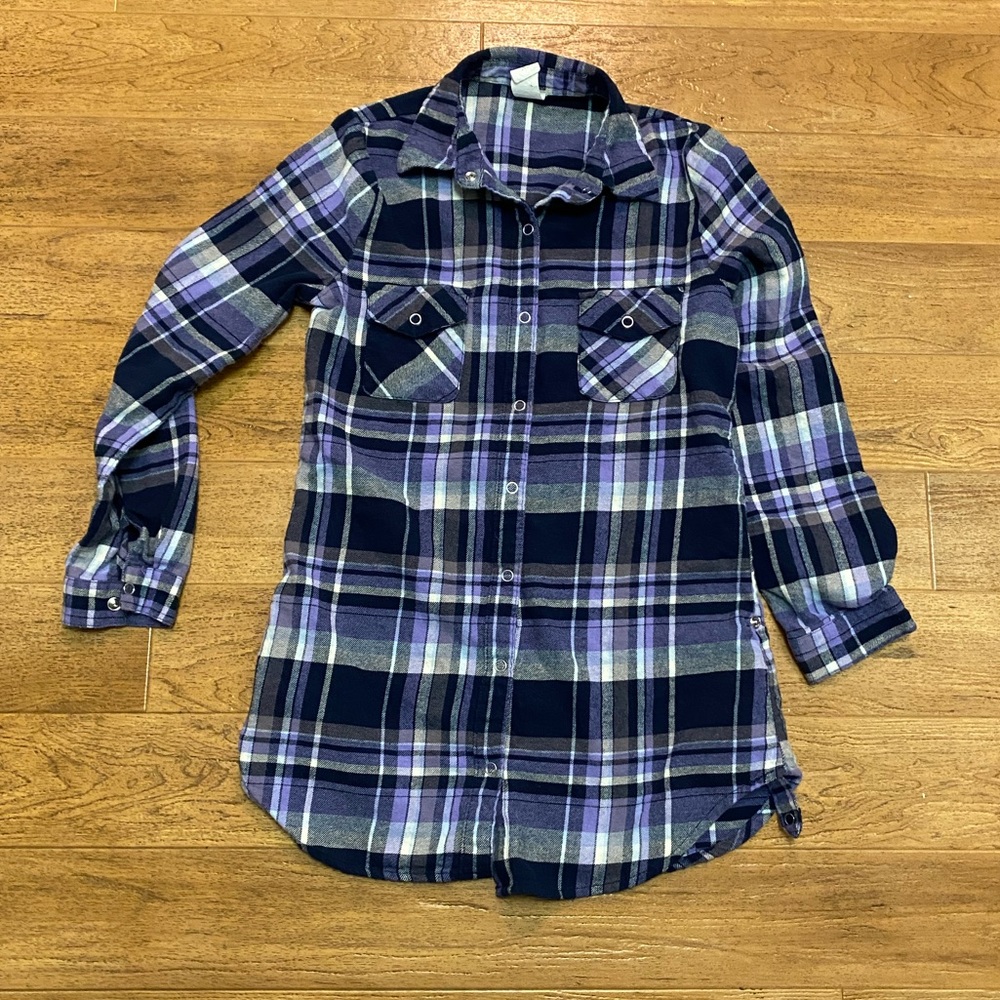 2 for $12 item, Derek Heart xs button down shirt